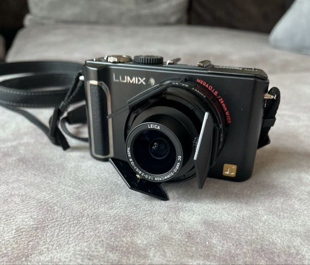 Panasonic LUMIX DMC-LX3 ライカレンズ 本革ケース付