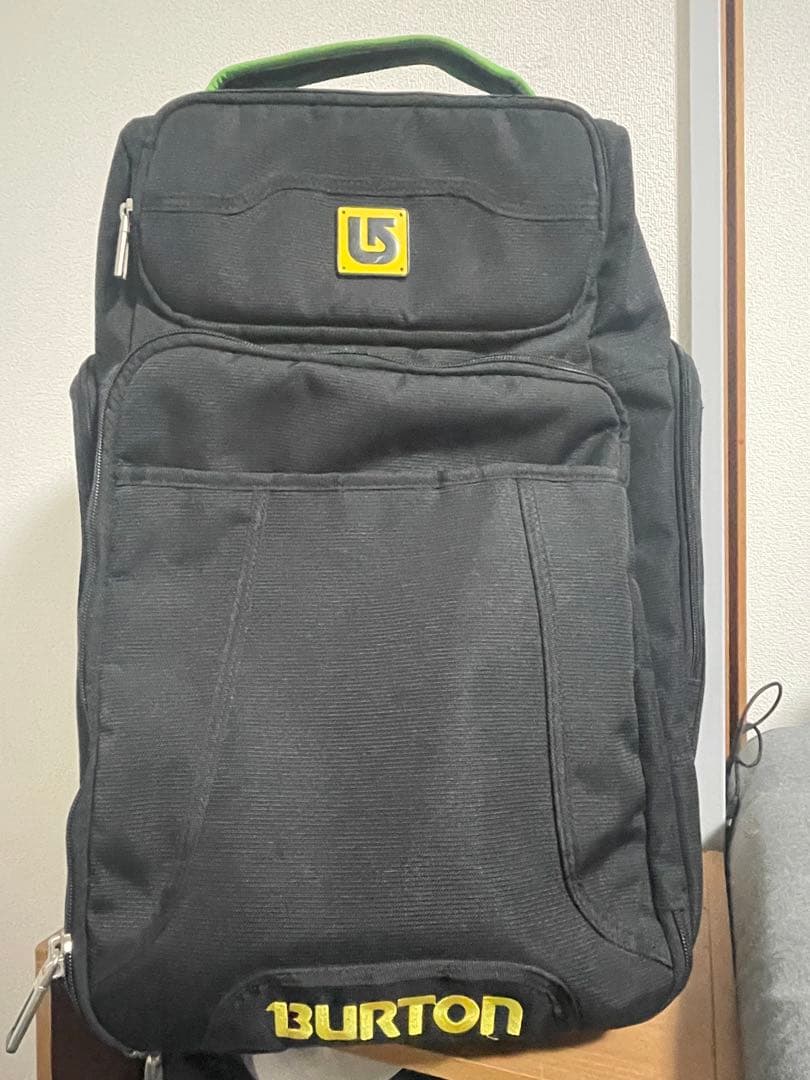 BURTON キャリーケース　黒/黄色/緑
