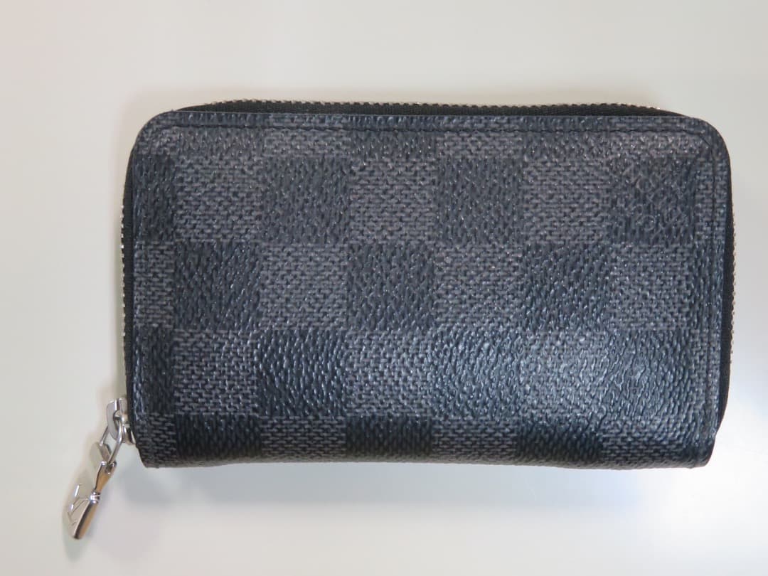 直営店購入　ルイヴィトン　N63076 ジッピーパース