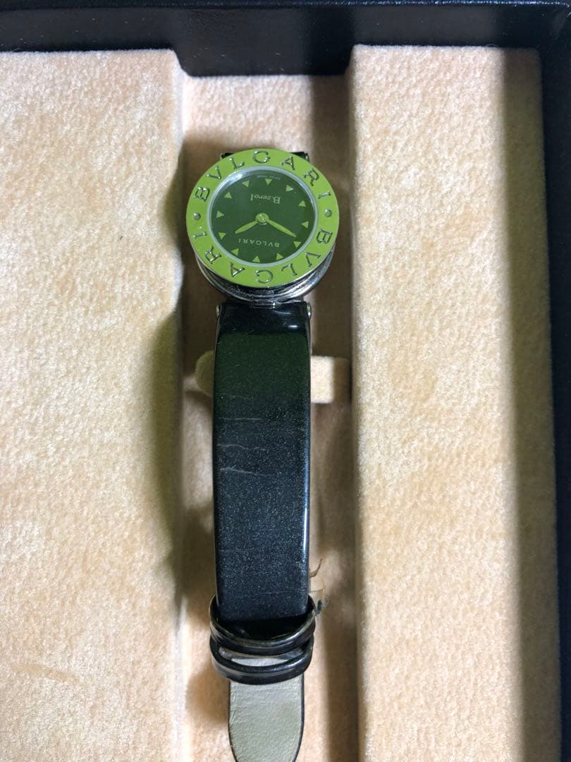 【BVLGARI】 ブラックレザー デジタル腕時計