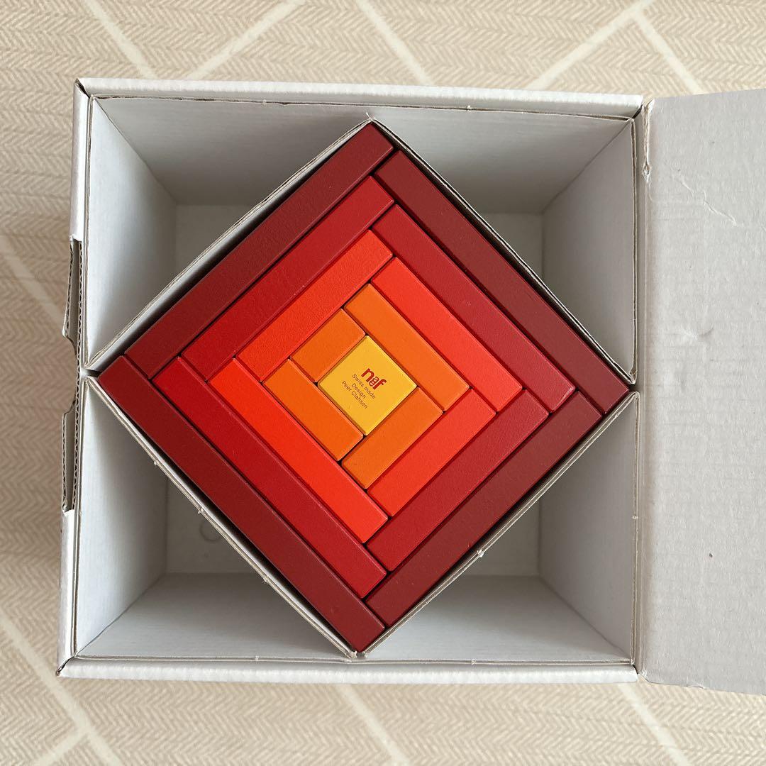 naef Cella red ネフ セラ 積み木 ネフスピール