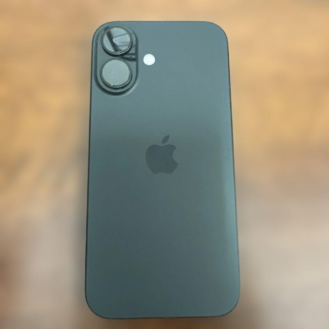 ★動作良好 バッテリー100％★iPhone16 128GB SIMフリー