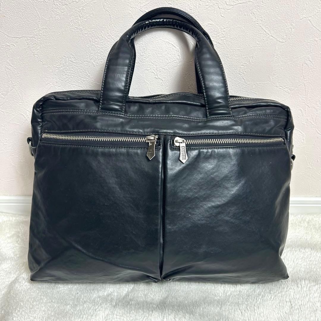 ジャンポールゴルチエ　ブリーフケース　ブラック　A4可　大容量