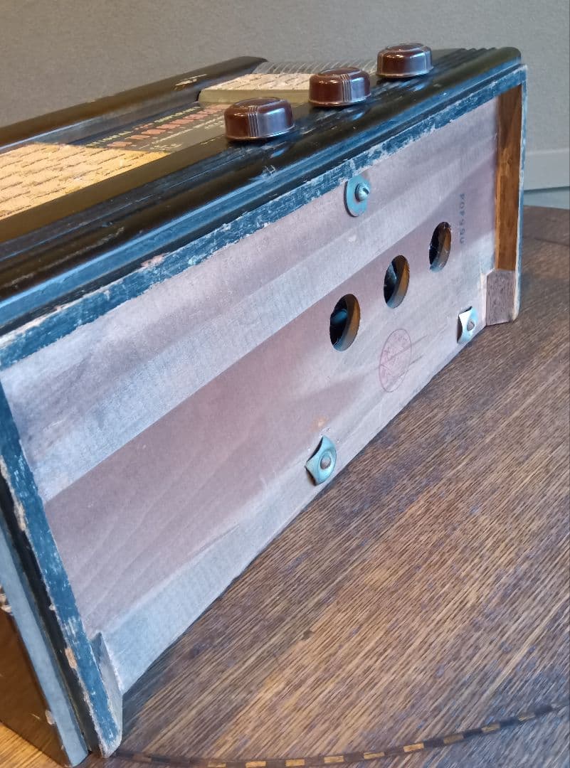 ジャンク品　National Super-Het ラジオ　ヴィンテージ　真空管