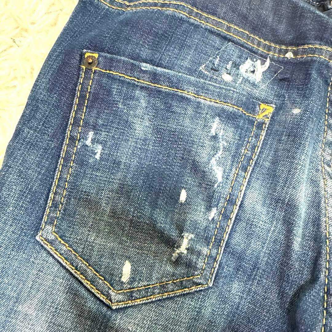 DSQUARED2 ディースクエアード　デニムパンツ　ワッペン