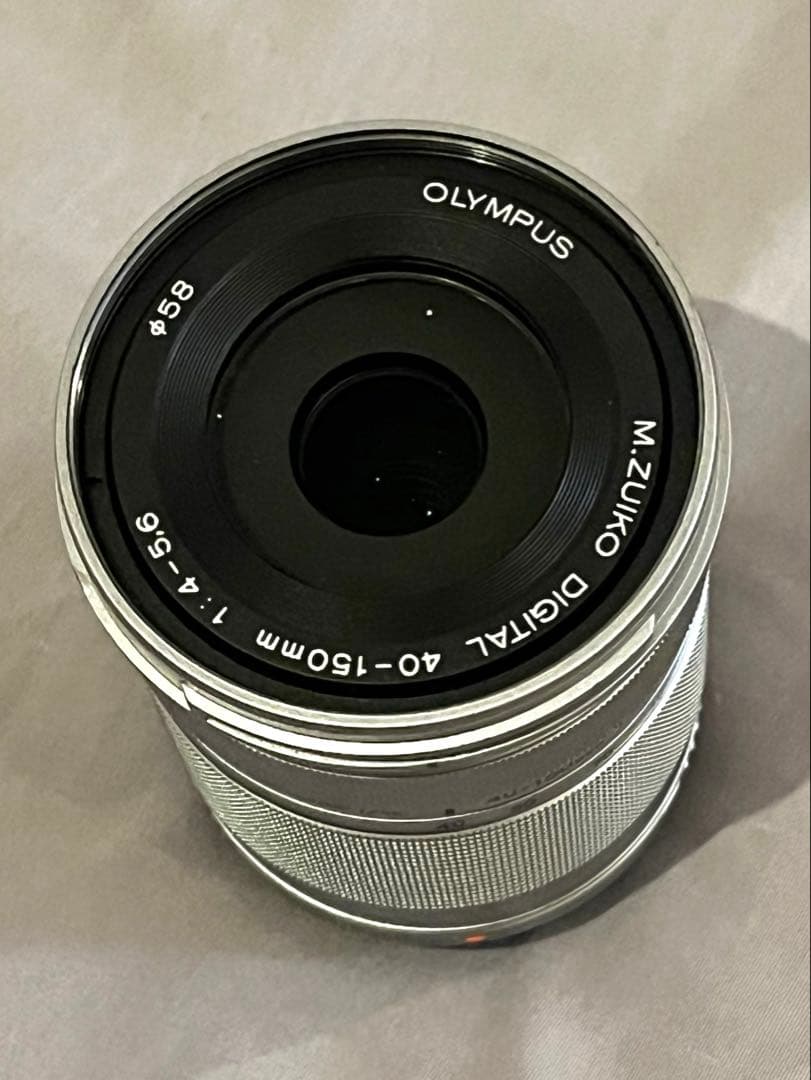 OLYMPUS M.ZUIKO 40-150mm F4.0-5.6 レンズ