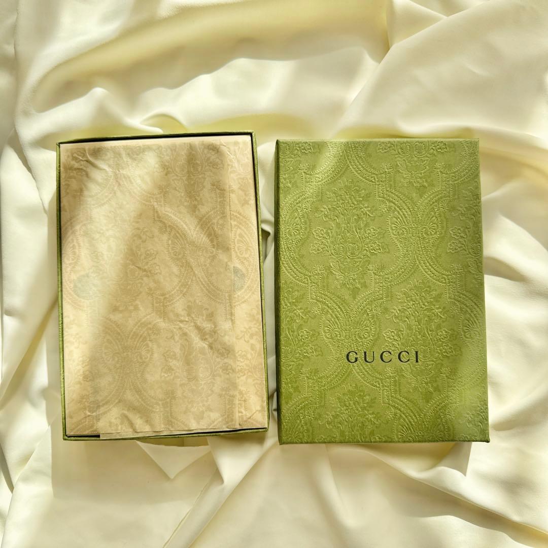 GUCCI オフィデア　iPhone 12/12 Pro ケース 新品未使用