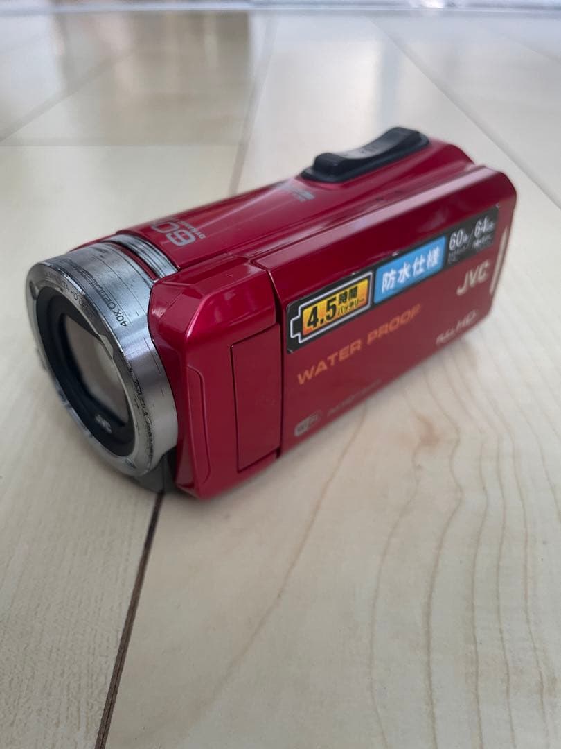 JVC ビデオカメラ 防水 GZ-RX130-R レッド 充電器