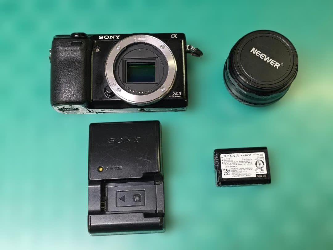 SONY NEX-7 + NEEWER 35mm F1.7 レンズ