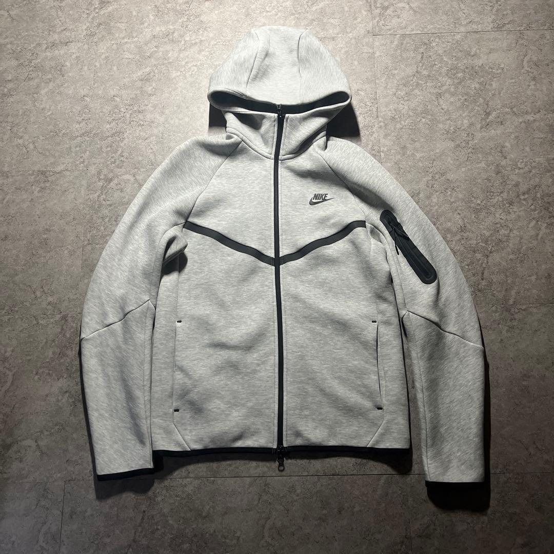希少 廃盤モデル NIKE テックフリース S 送料無料
