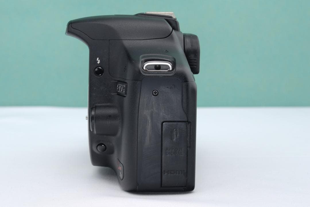 ☘️カメラデビューにおすすめ✨ Canon Kiss X3 一眼レフ 手ぶれ補正