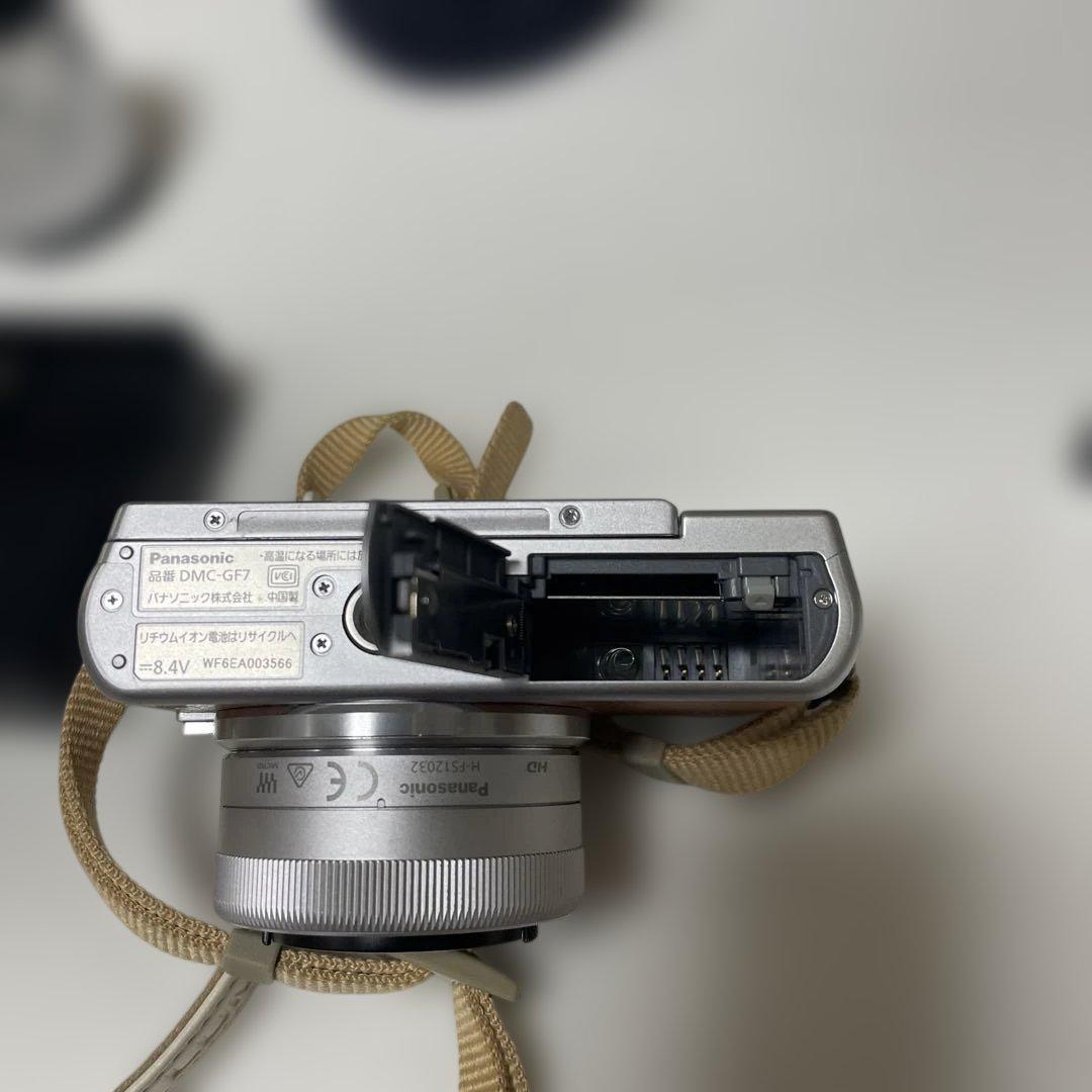 LUMIX G ダブルレンズ　ブラウンDMC-GF7