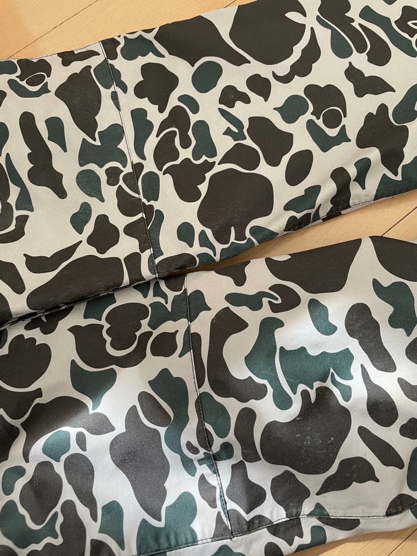 AA hardware スノーボードウェア グレー/カモフラージュ 上下セット