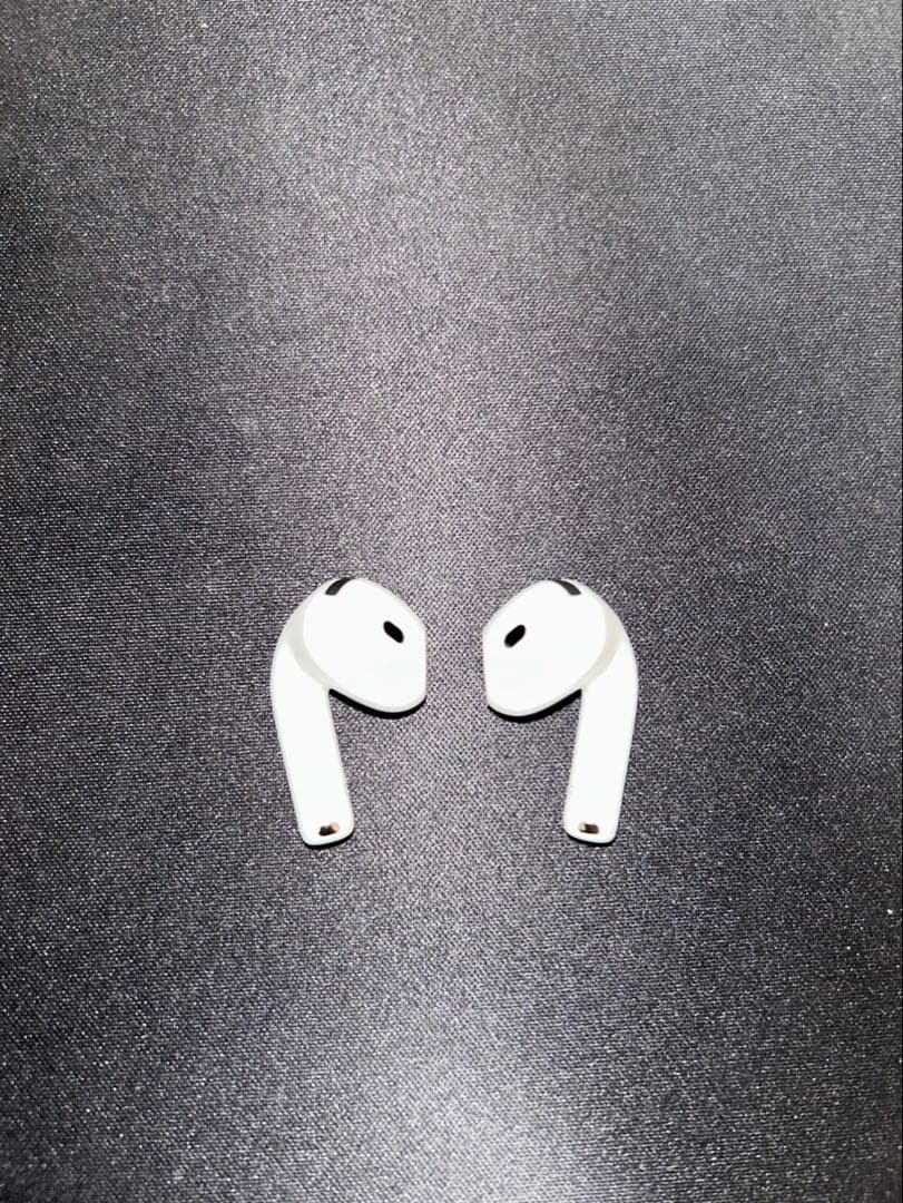Apple AirPods 4 ＡＮＣ　 アクティブノイズキャンセリング