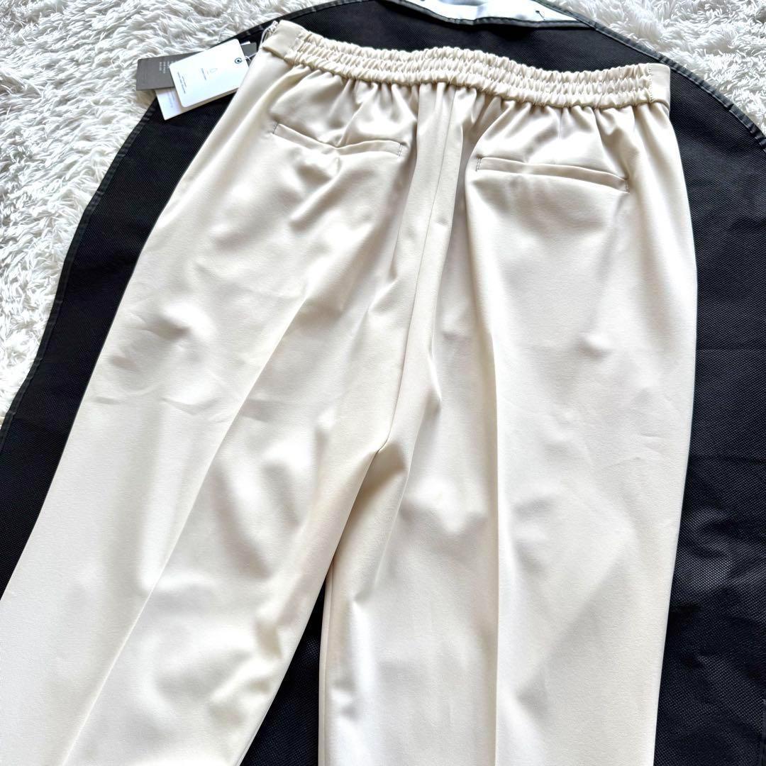 新品タグ付き　ユナイテッドアローズ　ノーカラー　パンツスーツ　セットアップ　XL