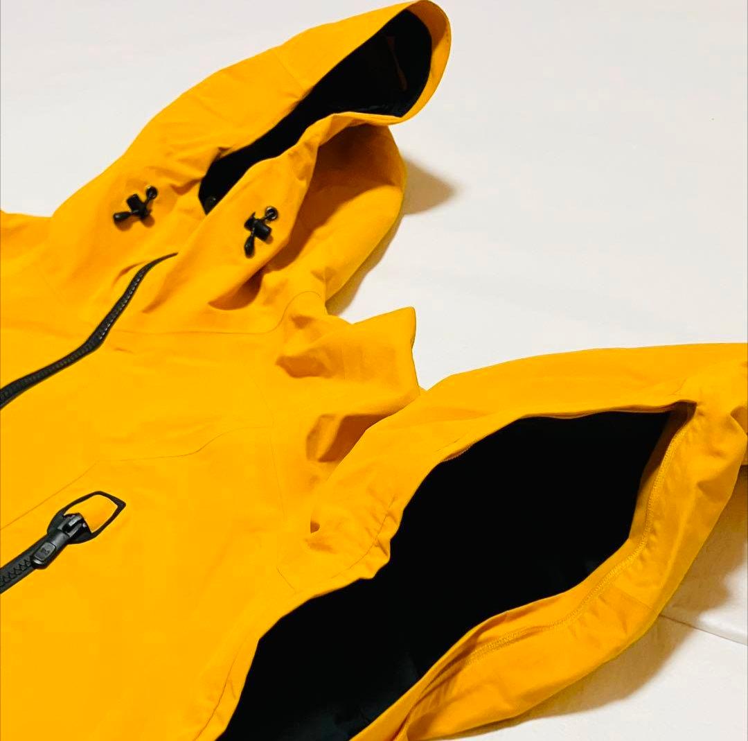 Burton [ak] GORE-TEX ジャケット Sサイズ