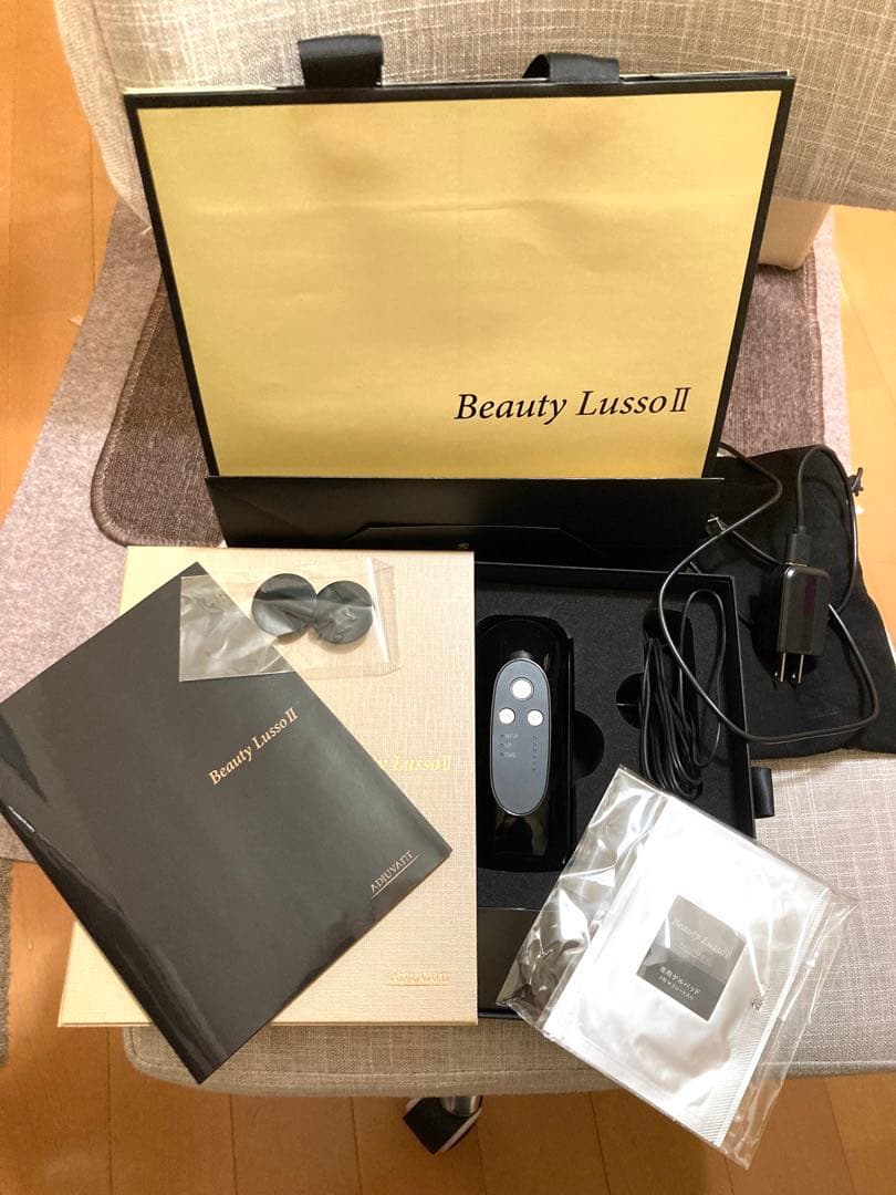 Beauty Lusso II 美顔器　アジュバン　ビューティルッソⅡ 美品