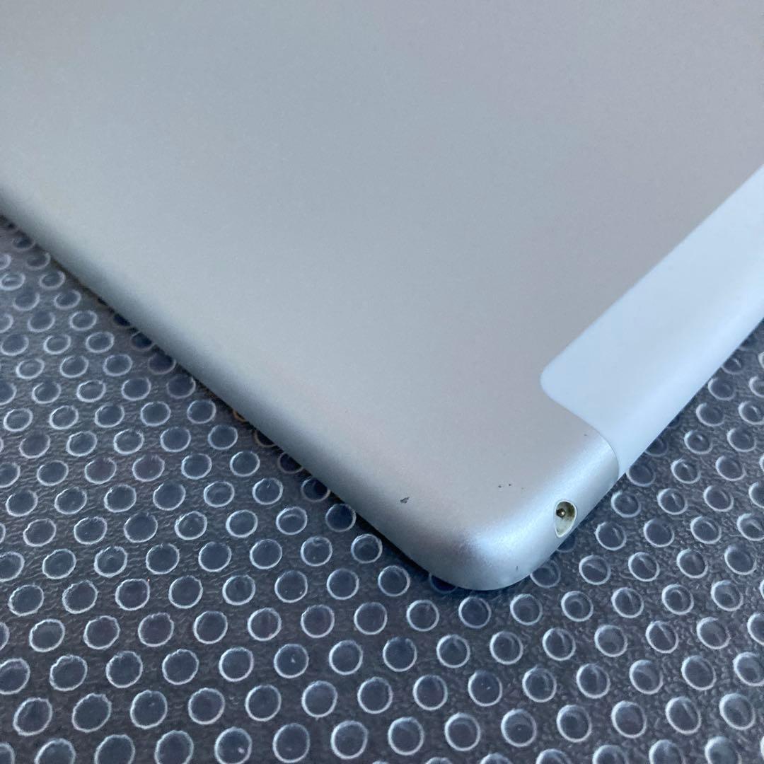 798【早い者勝ち】電池最良好☆iPad7 第7世代 32GB SIMフリー☆