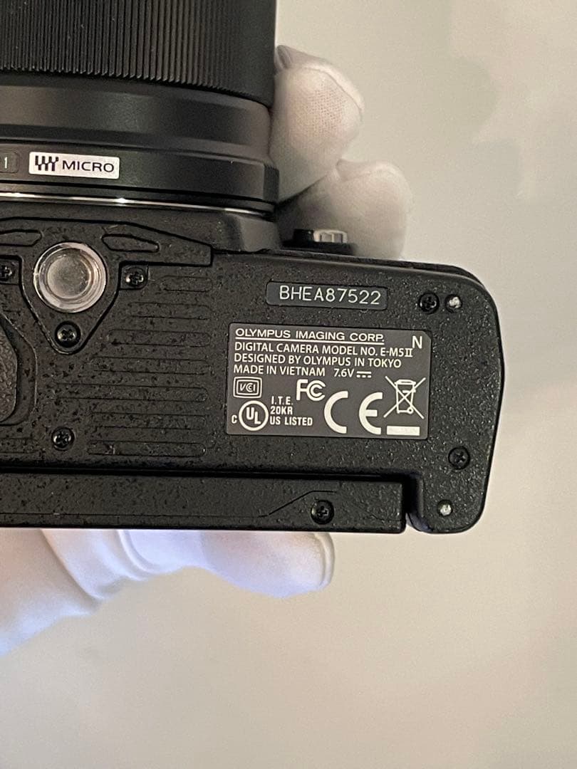 OLYMPUS ミラーレス一眼カメラ OM-D E-M5 MarkII