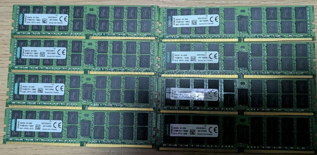 PC メモリ キングストン DDR4 2133 KVR21R15D4/16　8枚