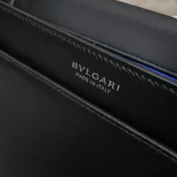 ✨完売品✨BVLGARI ブルガリ メッセンジャーバッグ 山下智久 総柄 レザー
