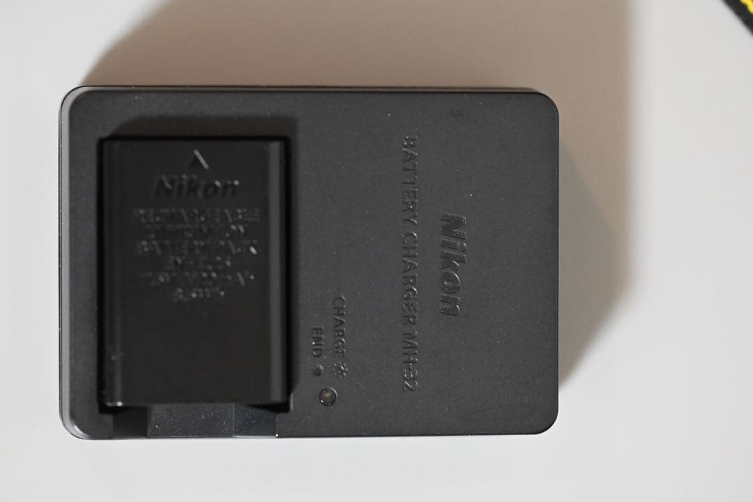 Nikon Zfc (Z fc) シルバー + NIKKOR Z 16-50mm