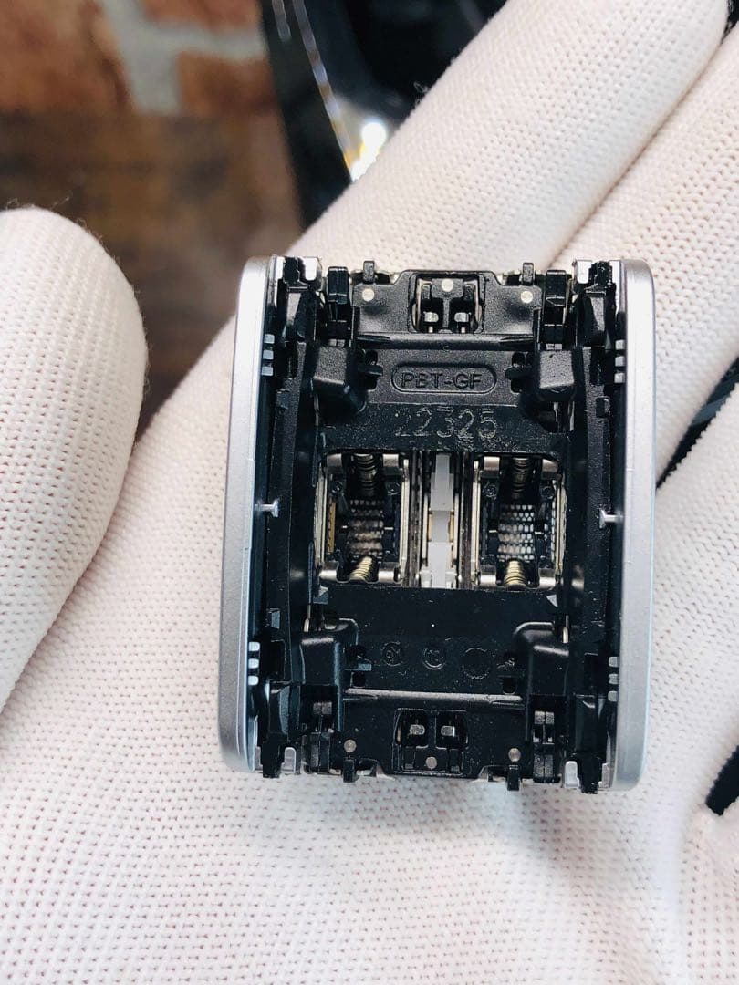 【未使用に近い】Braun series 8 8365cc シェーバー ブラウン