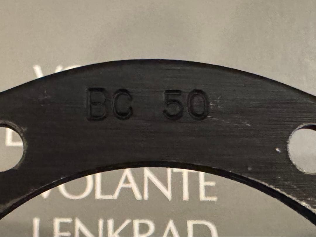 ナルディNARDI ラリー350　Ｎ755 パンチングレザー レッドステッチ