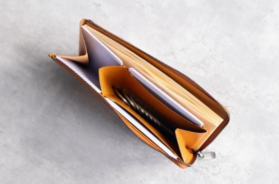 未使用✨STATUSY il modo Air イルモードエアー 薄型長財布