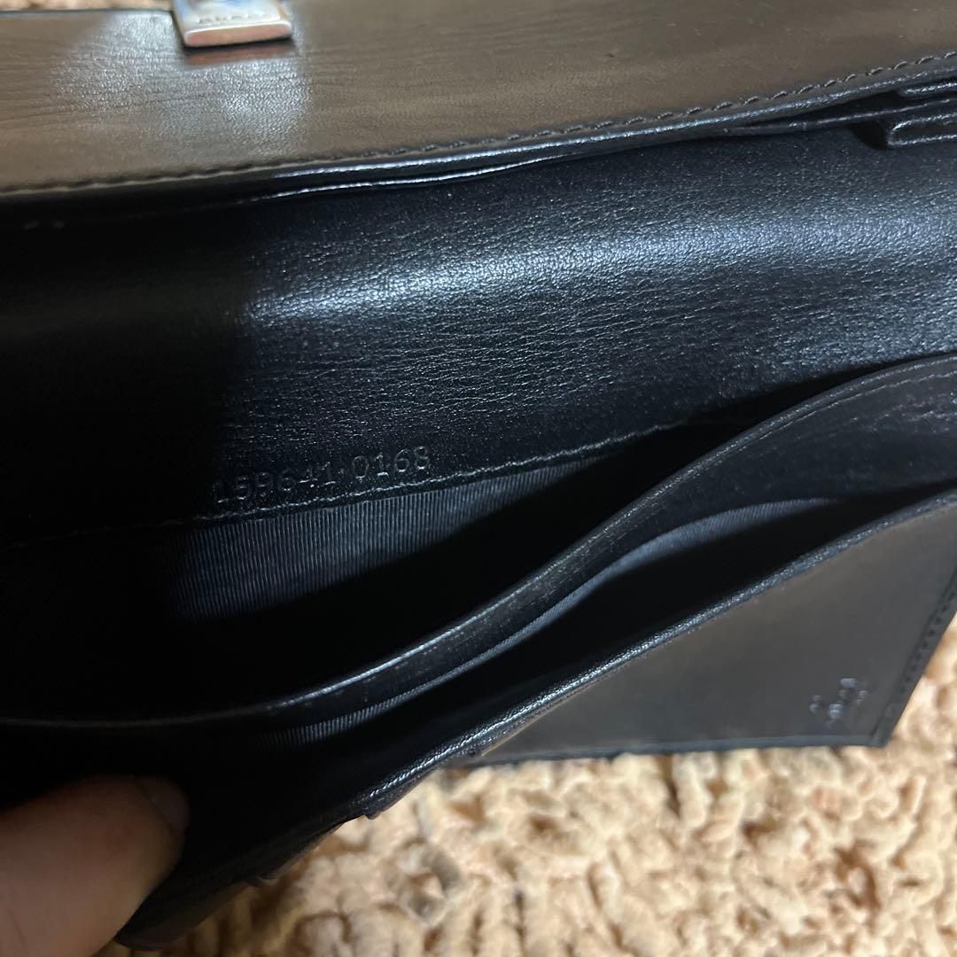 GUCCI グッチ 長財布 シマレザー ブラック　本革