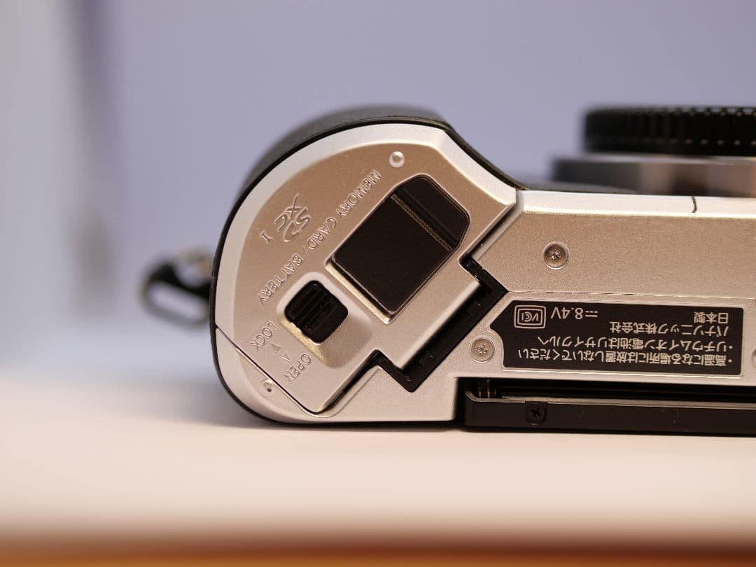 【美品・動作確認済】LUMIX GX7 ミラーレスカメラ