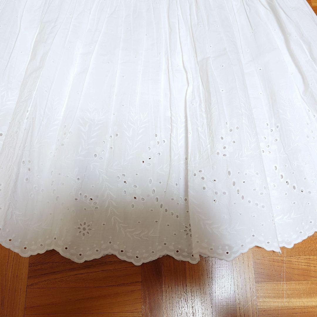 スピックアンドスパン エンブロイダリーレーススカート SLOBEIENA 白