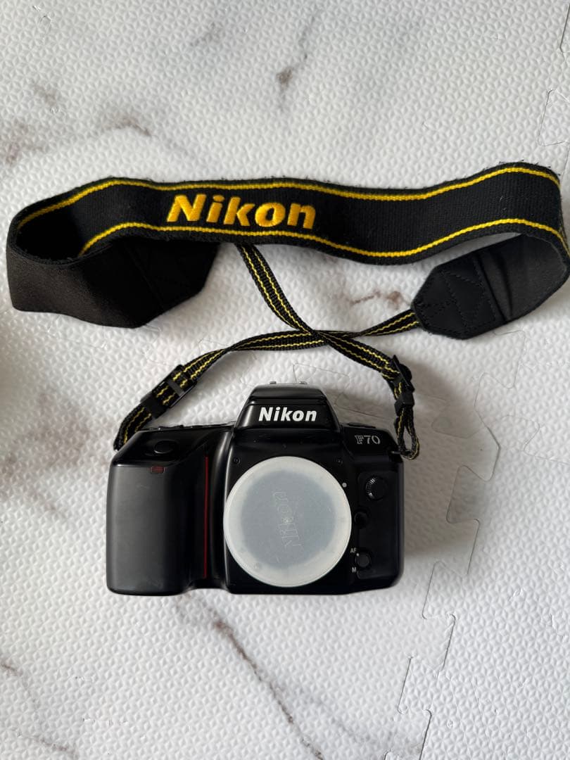 Nikon F70 フィルム一眼レフ望遠カメラ