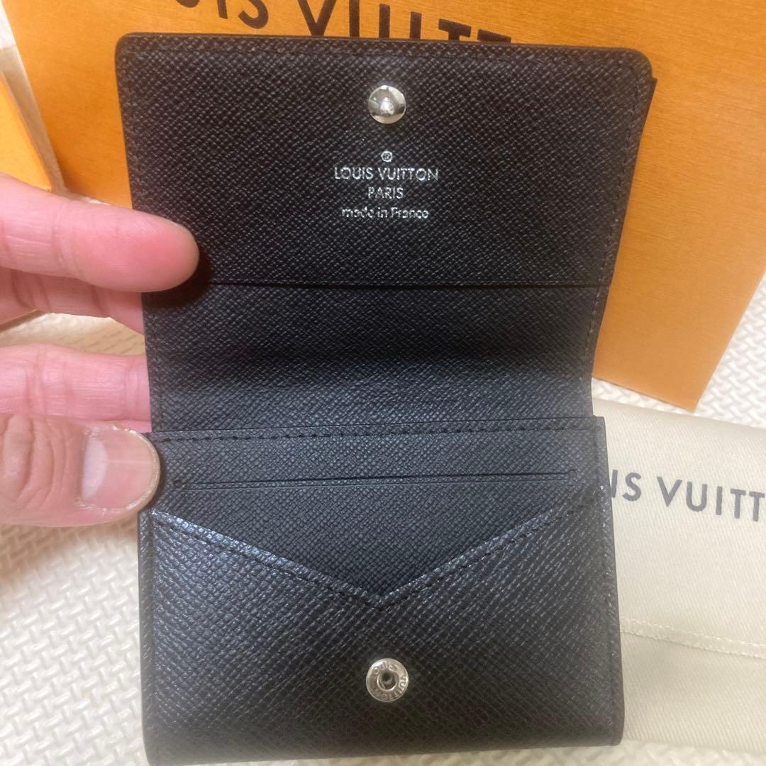 LOUIS VUITTON ブラックレザー 名刺入れ