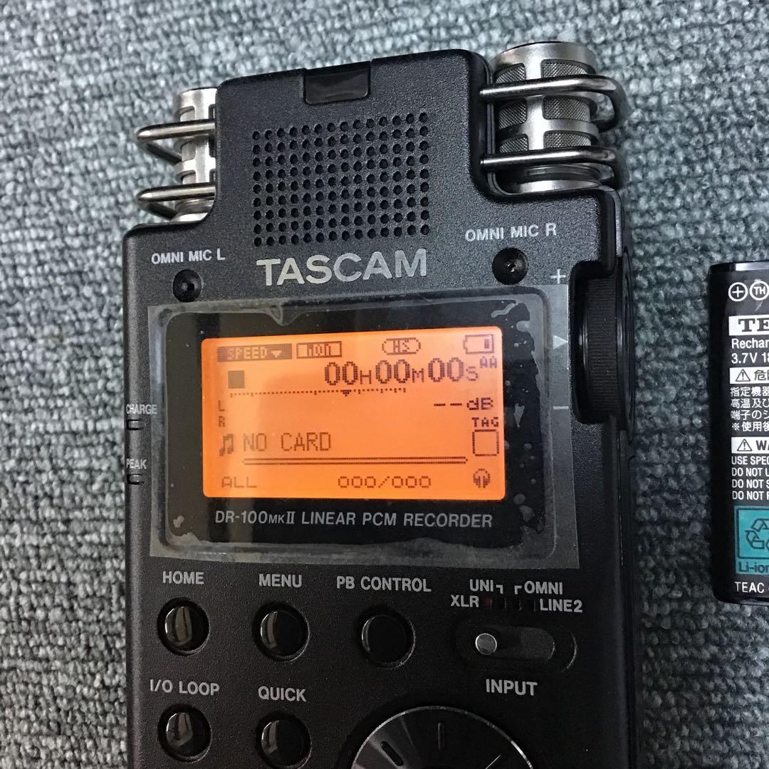 TASCAM DR-100mkII 本体と電池パック