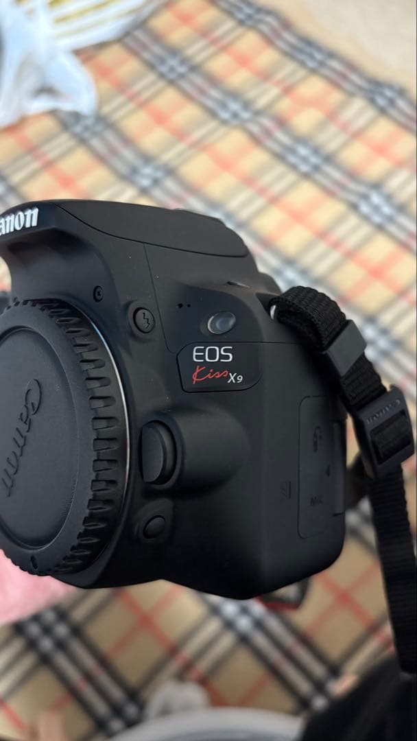 Canon デジタル一眼レフカメラ EOS Kiss X9 ブラック