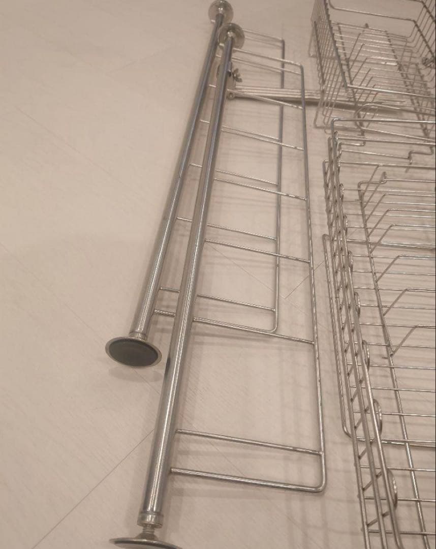 人気、便利商品✨LOWYA 水切りラック(送料込み)✨