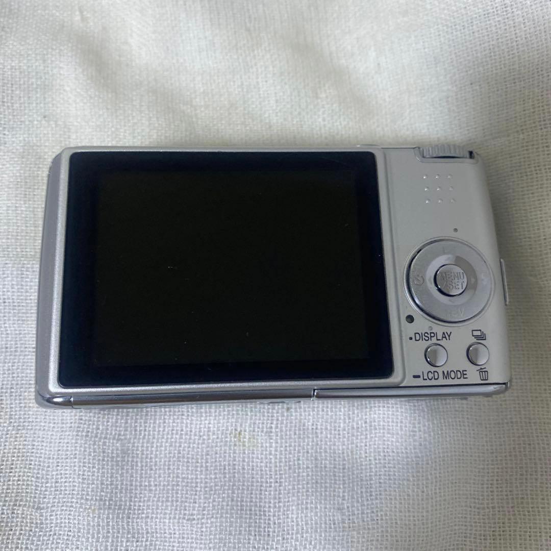 デジカメ　本体　Panasonic DMC-FX01 充電器付