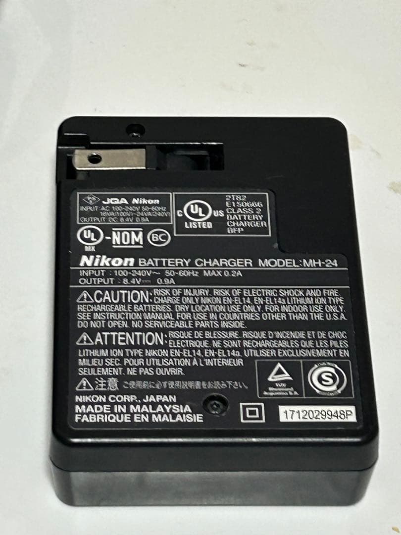 Nikon D3500 一眼レフ 本体、レンズ、バッテリー、充電器4点セット