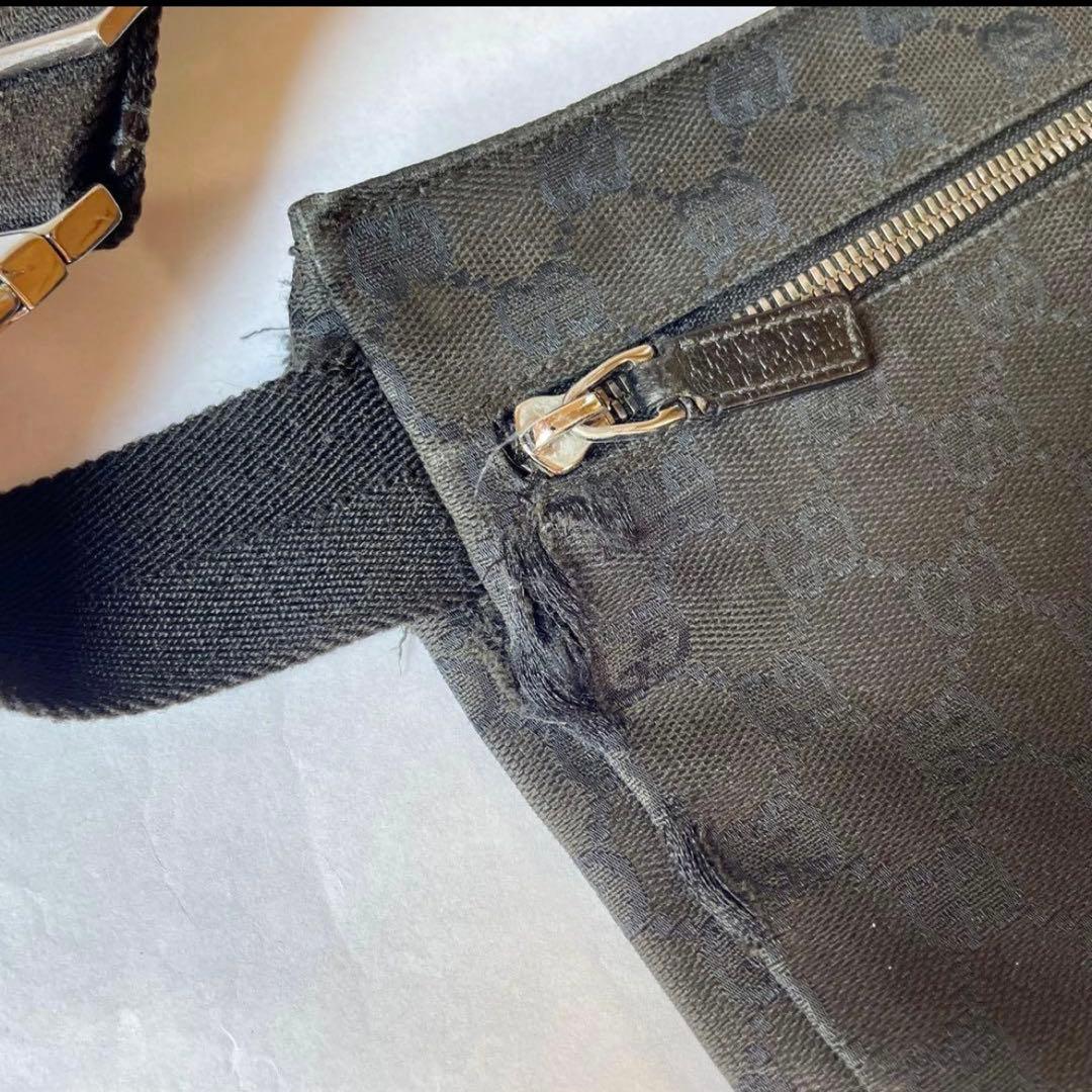 【GUCCI】ブラック ボディバッグ ウエストポーチ ブラック GGパターン