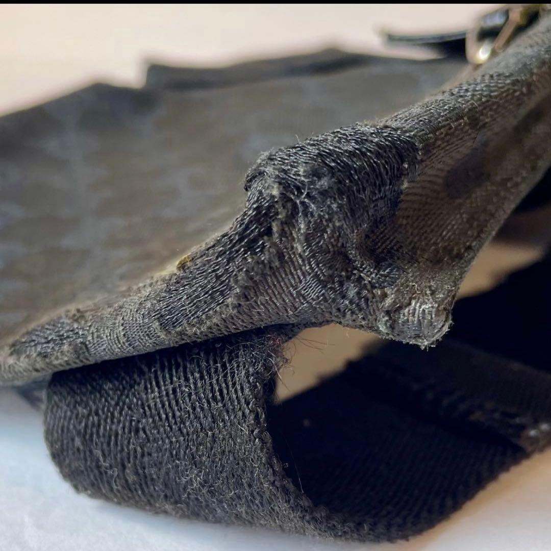 【GUCCI】ブラック ボディバッグ ウエストポーチ ブラック GGパターン