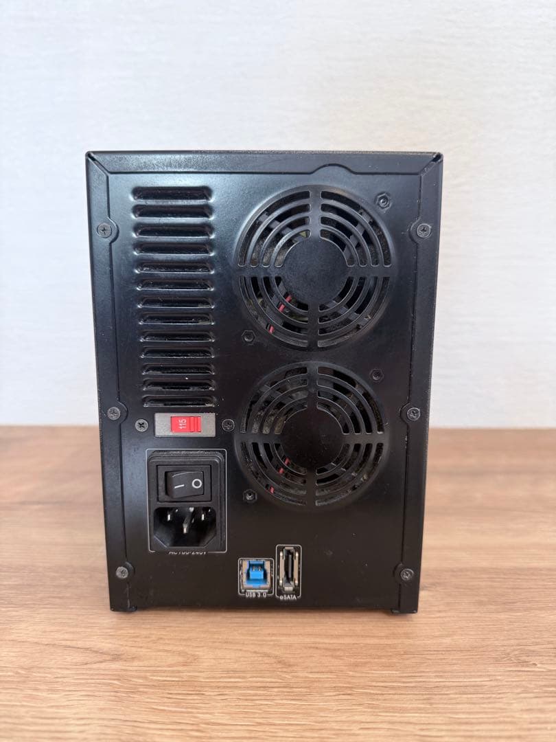 裸族の集合住宅5Bay SATA6G USB3.O&eSATA