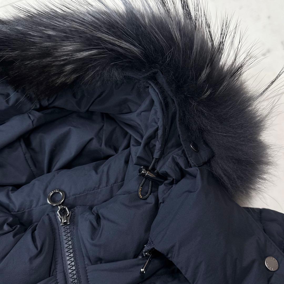 美品 タトラス 2023年製 ヴァレナ ダウンジャケット ネイビー サイズ03