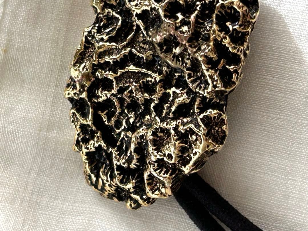 コレットマルーフ☆クールな 高級感のあるとてもシックでオシャレなヘアーゴム‼️