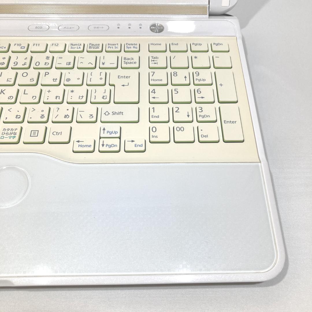 ✨特価✨超速i7・カメラ・ブルーレイ◇白◇すぐ使えるノートパソコン◇T140-2