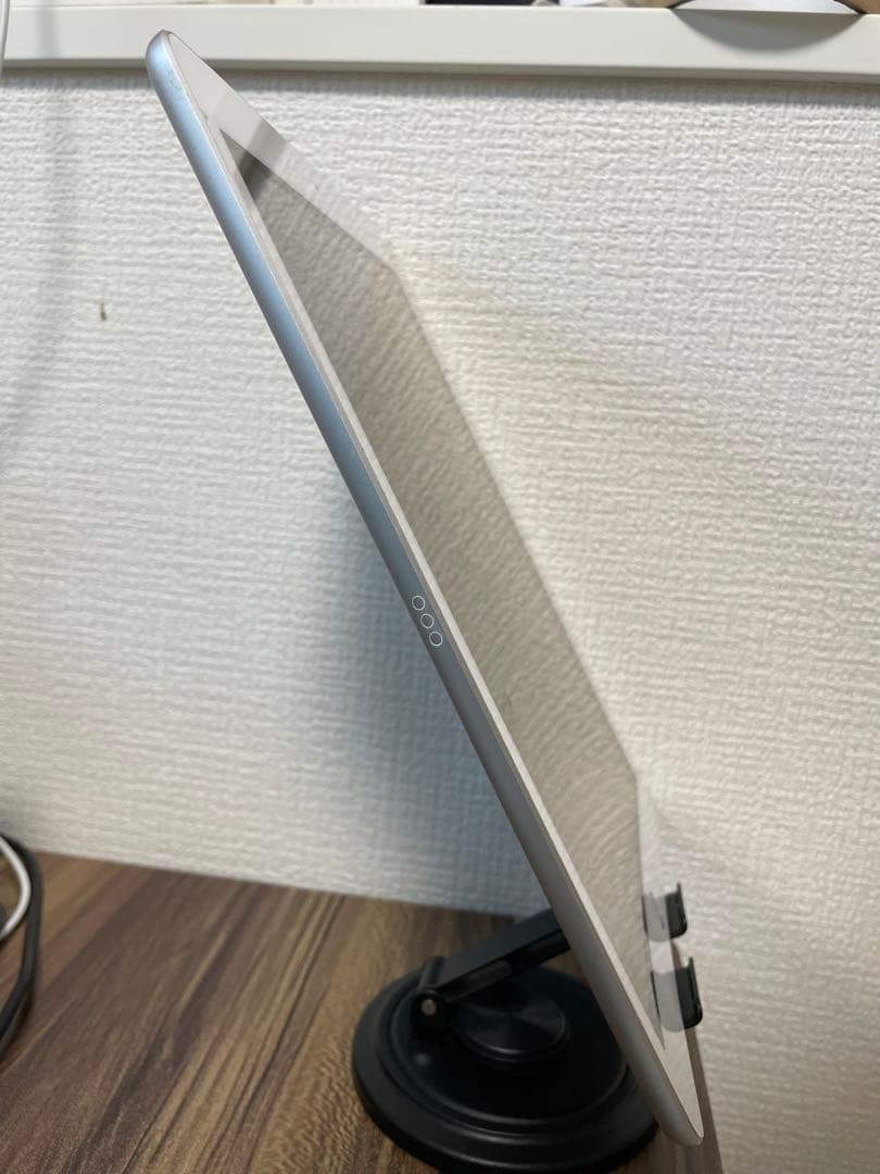 【即日発送】iPad(第7世代) シルバー 32GB