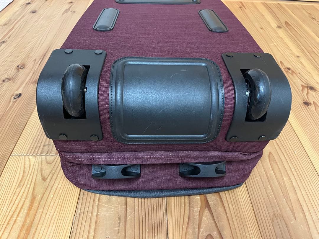 新品未使用品　BURTON バートン　キャリーバッグ 約40L