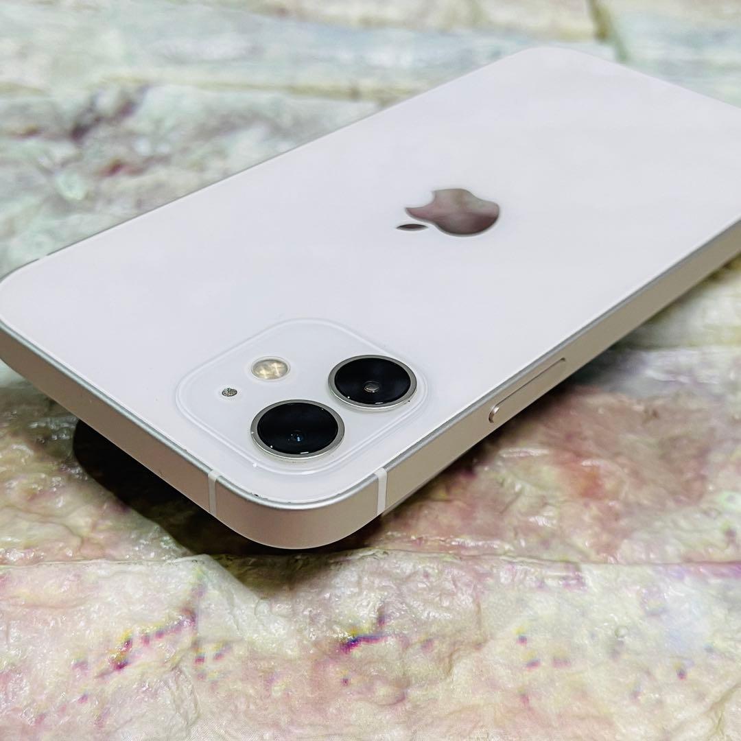 SIMフリー iPhone12 64GB ホワイト バッテリー新品