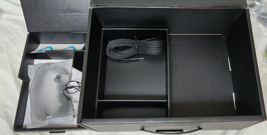 HTC VIVE 初代（箱あり・現状販売）