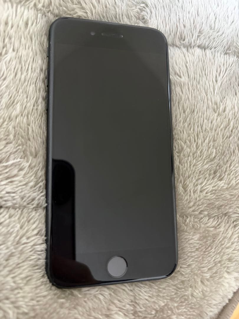 Apple iPhone se2 128GB ブラック　本体